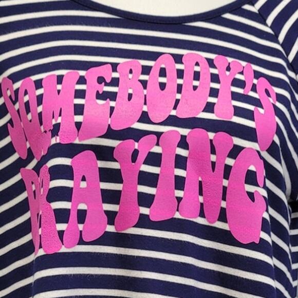 Hand Printed Upcycled Womens Large Somebody's Praying Short Sleeve Blouse Tee - Picture 2 of 5